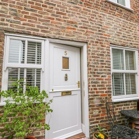 Vila 5 Oystons Yard Whitby Exteriér fotografie