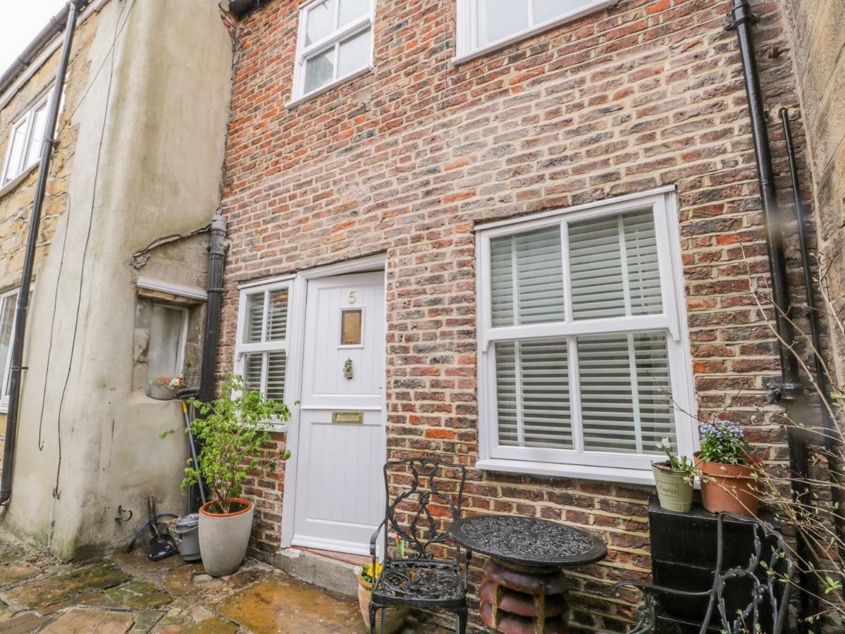 Vila 5 Oystons Yard Whitby Exteriér fotografie